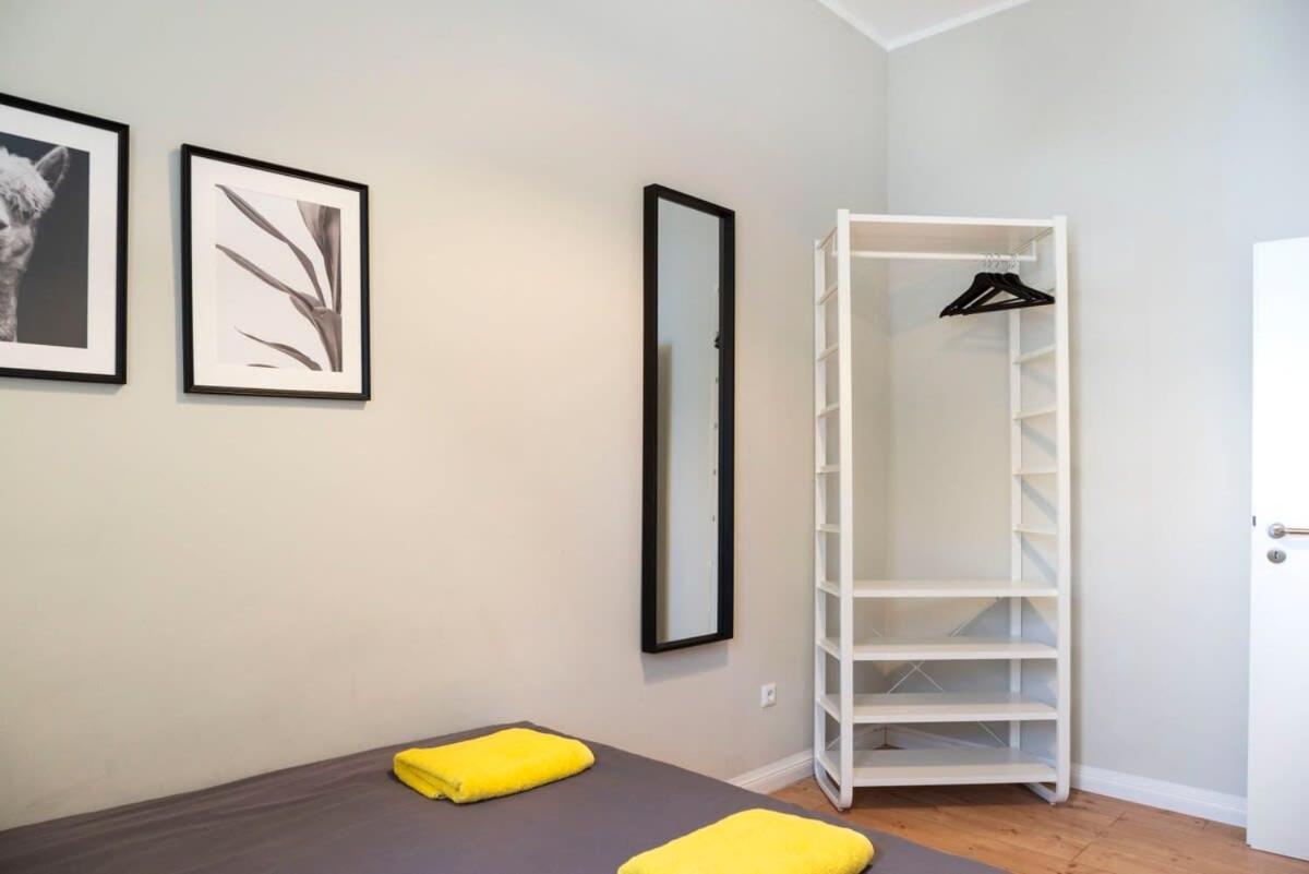 Kudamm Plus Ac Plus Selfcheckin Plus Free Street Parking Berlin Exterior foto
